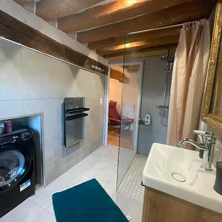 Beautiful Norman House On 3 Levels *